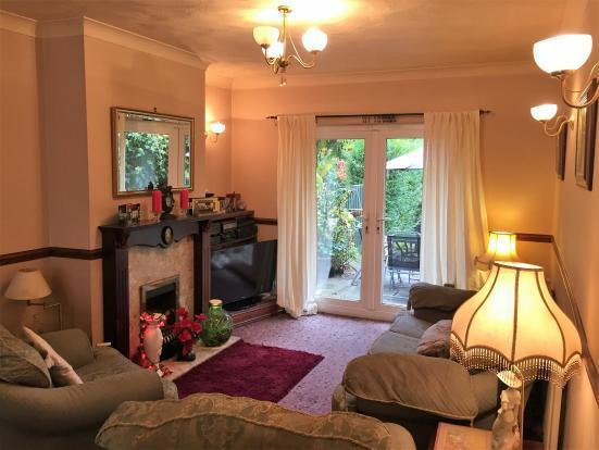 Homely Lounge