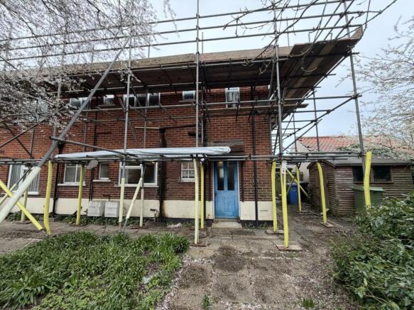 2  Medium  T202603161510.jpg