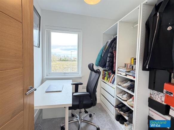 3 bed Semi-Detached for sale Image 12