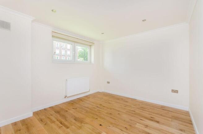Tabard Street, Borough, London, SE1 photo 4
