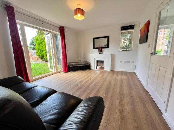 3 bed End of Terrace to rent Image 5