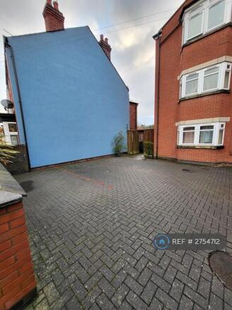 Parking For 1 Vehicle