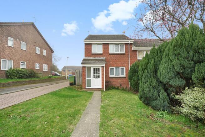 27 Fallowfield - Front