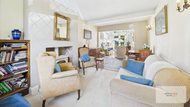 living room/dining/sun room