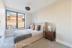 Flat 9, 6 Pegasus Court, Bolters Lane, Banstead SM7 2AR