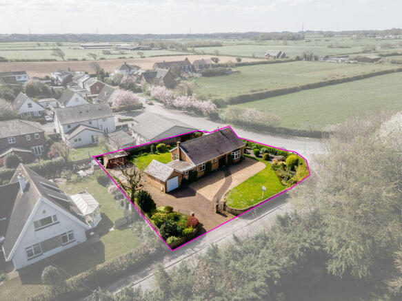 Front corner aerial