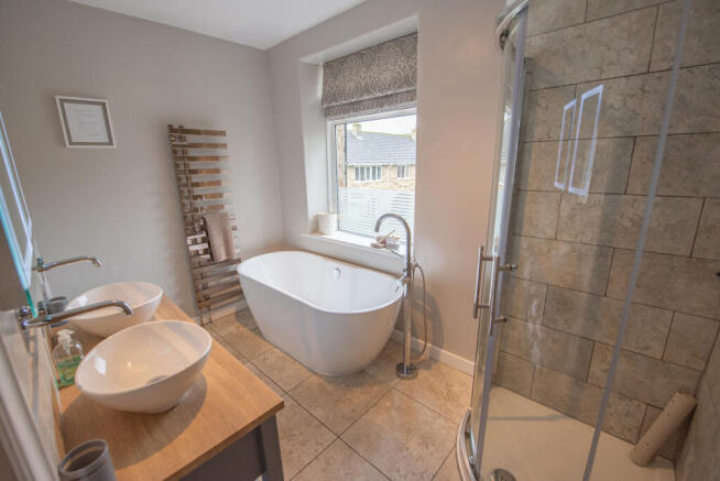 1 bed Semi-Detached for sale Image 12