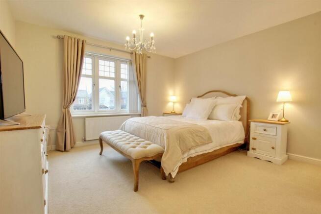 BEDROOM 2 (REAR)
