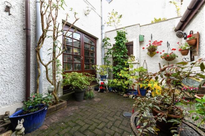 Courtyard Garden