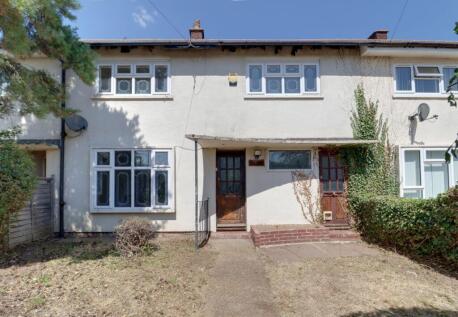 Deere Avenue, Rainham, RM13