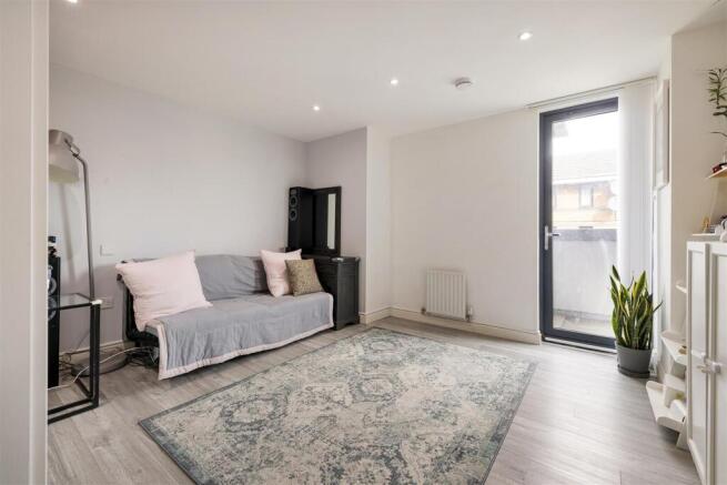 Forest Road, E8