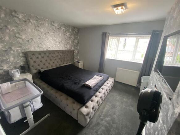 2 bed House to rent Image 6
