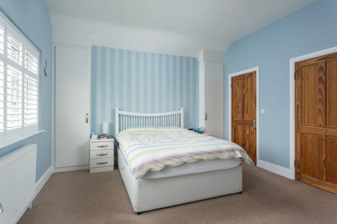 3 bed Semi-Detached for sale Image 9