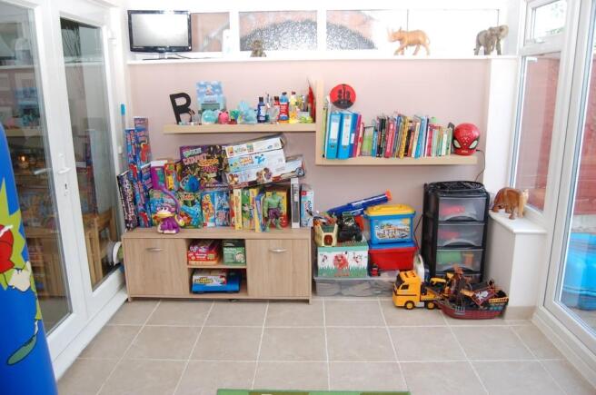 Photo 6