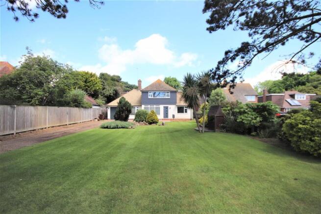 134 Barnhorn rd - Front1.jpg