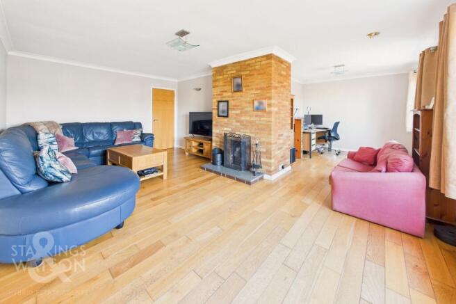 Gilbert Close, Alpington, Norwich photo 4