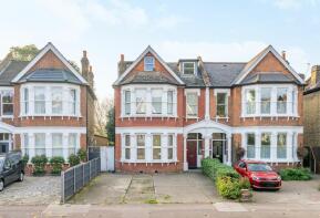 Flat 4, 34, Canadian Avenue, Catford, London SE6 3AS