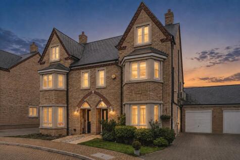 Helena Crescent, Fairfield, SG5