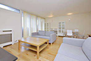 40, 26 Consort House, Queensway, London W2 3RX