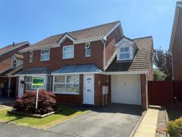 14, Bishops Path, Burnham-on-sea TA8 1RF