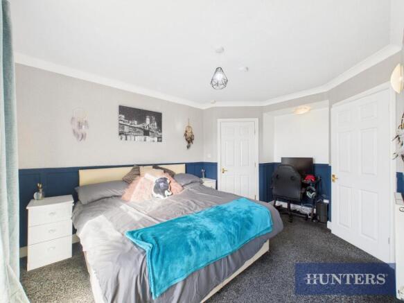 2 bed Flat for sale Image 9