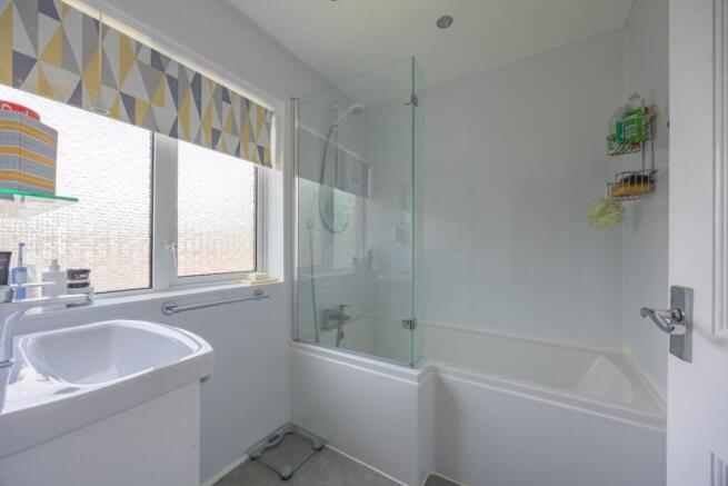 Ewemove Taunton Lime Crescent (15)