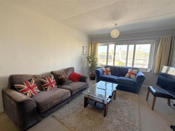 Chesil sitting room.jpg