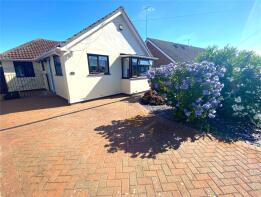 43, Chesterfield Crescent, Leigh-on-sea SS9 5PD