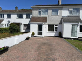51, Boscathnoe Way, Heamoor TR18 3JS