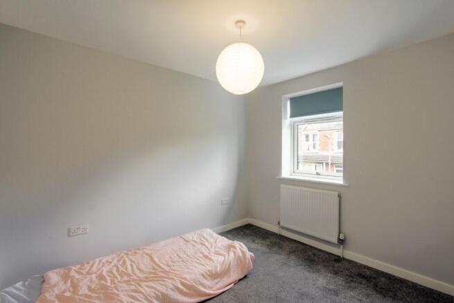 12-bedroom-2