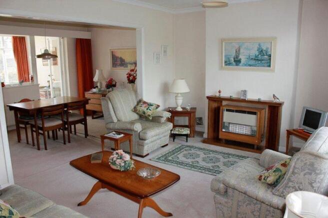Living/Dining Room