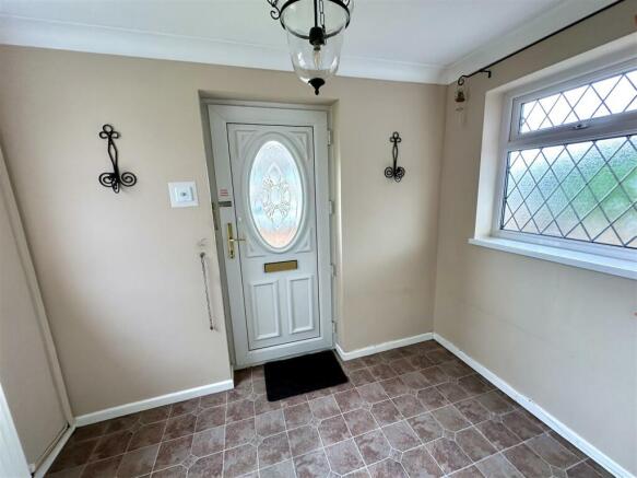 ENTRANCE PORCH