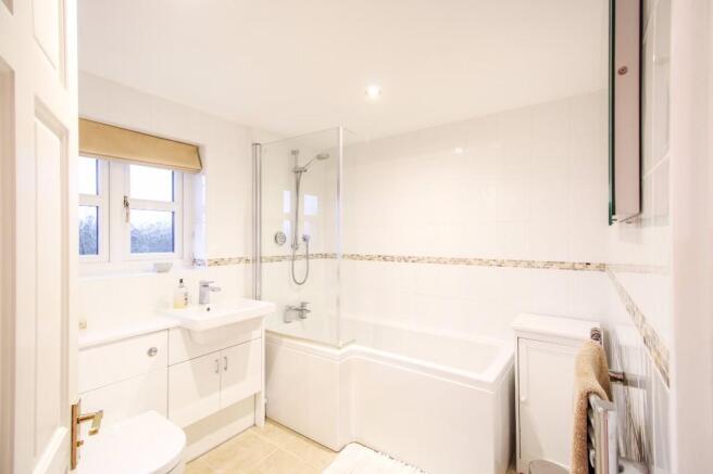 Ensuite to Master