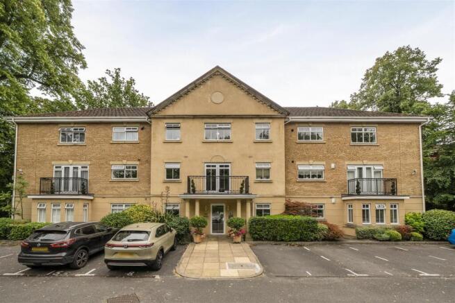 Regents Court