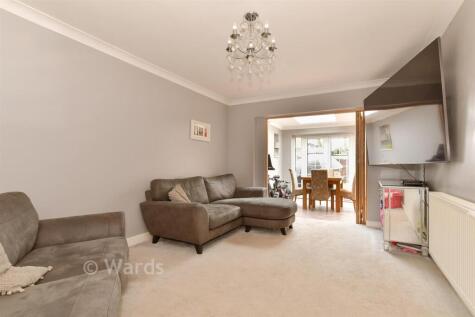 Balmoral Road, Sutton At Hone, Dartford, Kent