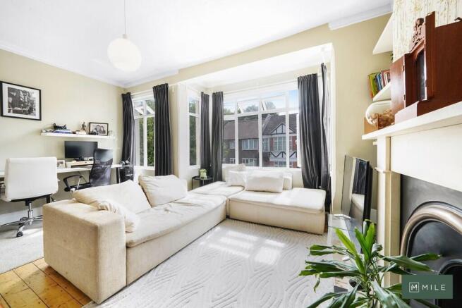 87 Drayton Road -...