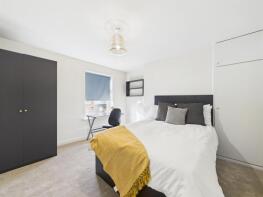 Flat, 55, Ashby Road, Loughborough LE11 3AA