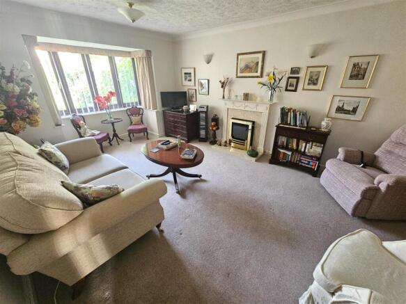 Sitting Room.jpg