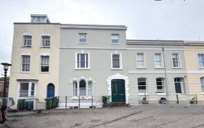 Flat 5, 5, St Georges Square, Cheltenham GL50 3LJ
