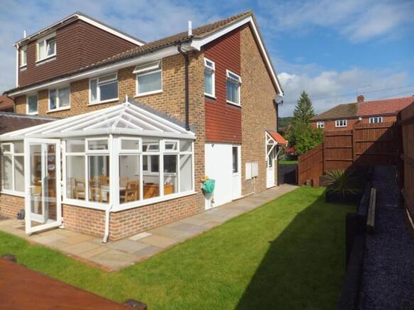 36 Dynes Road 012.jp