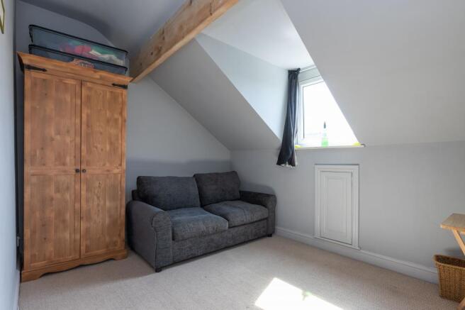 Bedroom 4 (Double)
