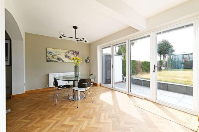 3 bed Semi-Detached for sale Image 9
