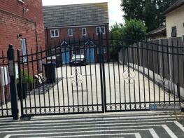 3, Zahra Court, Westfield Road, Hinckley LE10 0QW