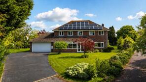 17, Pelham Gardens, Folkestone CT20 2LF