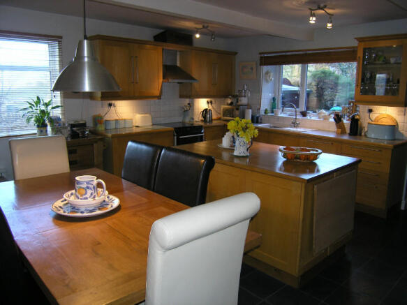 Dining Kitchen