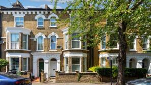 Flat A, 31, Chantrey Road, London SW9 9TD