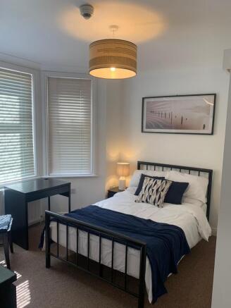 room 1 8 Tolstoi Road