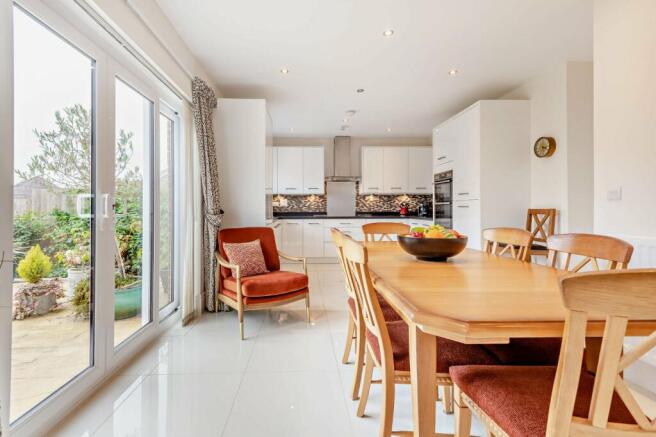 Kitchen/Breakfast