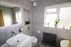 40, Ramplings Avenue, Clacton-on-sea CO15 4BX