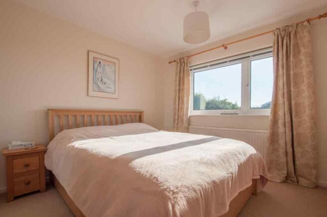 Bedroom 2 (Double)